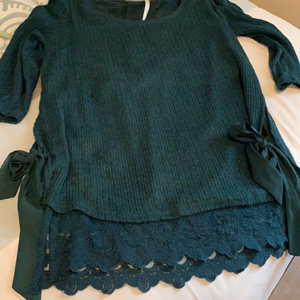 Lauren Conrad 3/4 Sleeve Sweater